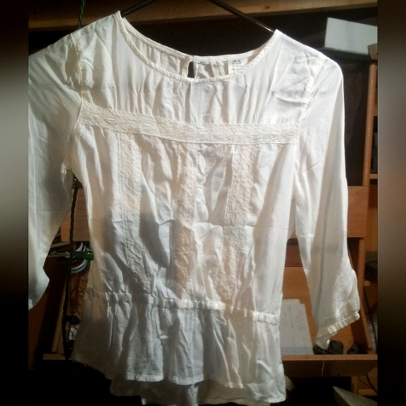 H&M. Elegant White Women's Top - Picture 1 of 3